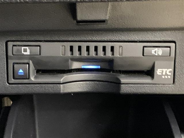 アルファード ２．５Ｓ　タイプゴールドＩＩＩ　４ＷＤ　フルセグ　メモリーナビ　ＤＶＤ再生　ミュージックプレイヤー接続可　後席モニター　バックカメラ　衝突被害軽減システム　ＥＴＣ　ドラレコ　両側電動スライド　ＬＥＤヘッドランプ　乗車定員７人（22枚目）