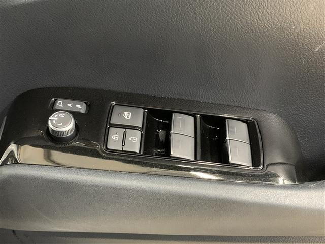 アルファード ２．５Ｓ　タイプゴールドＩＩＩ　４ＷＤ　フルセグ　メモリーナビ　ＤＶＤ再生　ミュージックプレイヤー接続可　後席モニター　バックカメラ　衝突被害軽減システム　ＥＴＣ　ドラレコ　両側電動スライド　ＬＥＤヘッドランプ　乗車定員７人（36枚目）