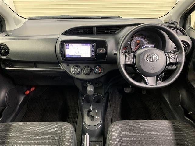 �V���v���ő��삵�₷���C���p�l����A�e����X�C�b�`�͎g���₷���ʒu�ɔz�u����Ă��܂��B