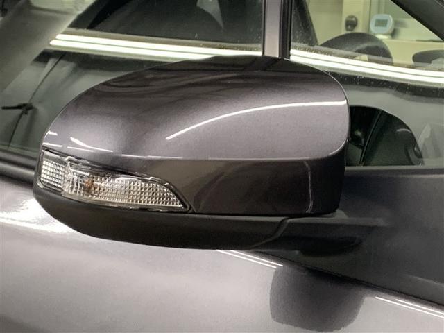 �X�^�C���b�V���ȃf�U�C���̃E�C���J�[�����h�A�~���[