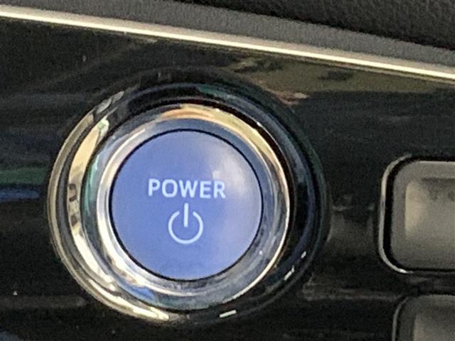 プリウス Ｓ　４ＷＤ　メモリーナビ　ミュージックプレイヤー接続可　バックカメラ　衝突被害軽減システム　ＥＴＣ　ＬＥＤヘッドランプ（18枚目）