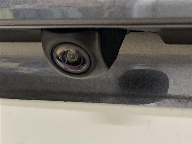 プリウス Ｓ　４ＷＤ　メモリーナビ　ミュージックプレイヤー接続可　バックカメラ　衝突被害軽減システム　ＥＴＣ　ＬＥＤヘッドランプ（21枚目）