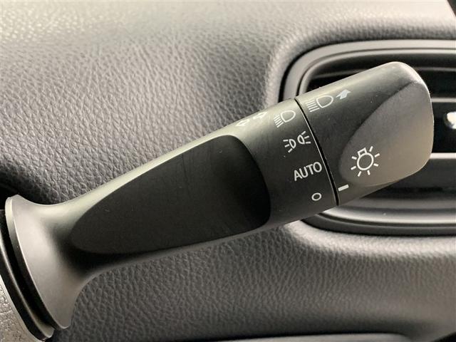プリウス Ｓ　４ＷＤ　メモリーナビ　ミュージックプレイヤー接続可　バックカメラ　衝突被害軽減システム　ＥＴＣ　ＬＥＤヘッドランプ（26枚目）