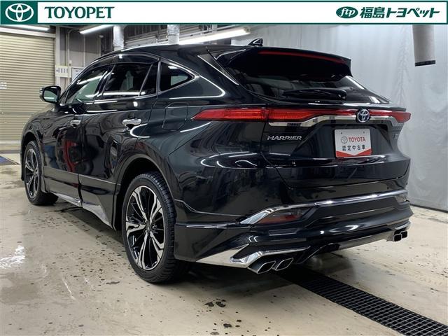 ハリアーハイブリッド Ｚ　レザーパッケージ　革シート　４ＷＤ　フルセグ　メモリーナビ　ミュージックプレイヤー接続可　バックカメラ　衝突被害軽減システム　ＥＴＣ　ドラレコ　ＬＥＤヘッドランプ　フルエアロ（4枚目）