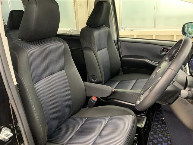 ヴォクシー ハイブリッドＺＳ　煌ＩＩ　フルセグ　メモリーナビ　ＤＶＤ再生　バックカメラ　衝突被害軽減システム　ＥＴＣ　ドラレコ　両側電動スライド　ＬＥＤヘッドランプ　乗車定員７人　３列シート　ワンオーナー（8枚目）