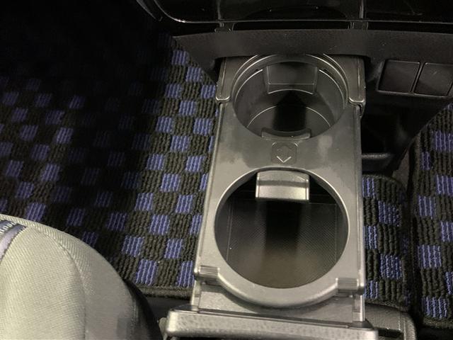 ヴォクシー ハイブリッドＺＳ　煌ＩＩ　フルセグ　メモリーナビ　ＤＶＤ再生　バックカメラ　衝突被害軽減システム　ＥＴＣ　ドラレコ　両側電動スライド　ＬＥＤヘッドランプ　乗車定員７人　３列シート　ワンオーナー（33枚目）