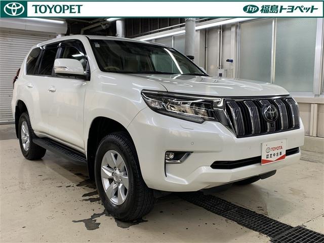 中古車の総合評価や内外装の状態などをひと目でわかるよう、トヨタ車のプロの検査員が実施した「車両検査証明書」をご用意しています。