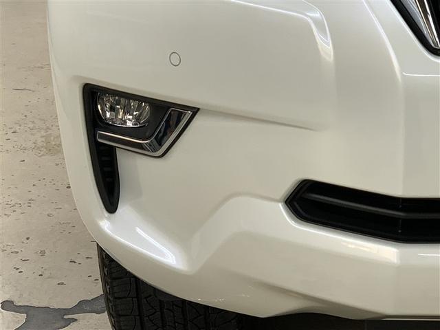 フォグランプ付きです。夜間や悪天候時に視界を確保するので安心ですね。