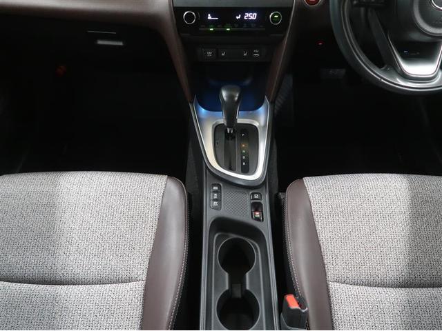 ヤリスクロス ハイブリッドＺ　衝突被害軽減システム　ナビ＆ＴＶ　バックカメラ　ＥＴＣ　アルミホイール　ハイブリッド　オートクルーズコントロール　ＬＥＤヘッドランプ　ワンオーナー（23枚目）