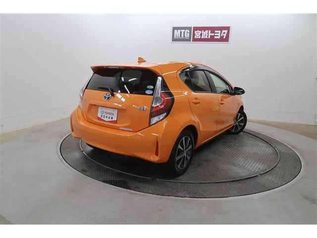 アクア Ｇ　衝突被害軽減システム　ナビ＆ＴＶ　バックカメラ　ＥＴＣ　アルミホイール　ハイブリッド　オートクルーズコントロール　ＬＥＤヘッドランプ　ワンオーナー（10枚目）