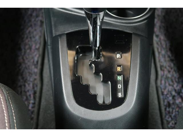 アクア Ｇ　衝突被害軽減システム　ナビ＆ＴＶ　バックカメラ　ＥＴＣ　アルミホイール　ハイブリッド　オートクルーズコントロール　ＬＥＤヘッドランプ　ワンオーナー（19枚目）