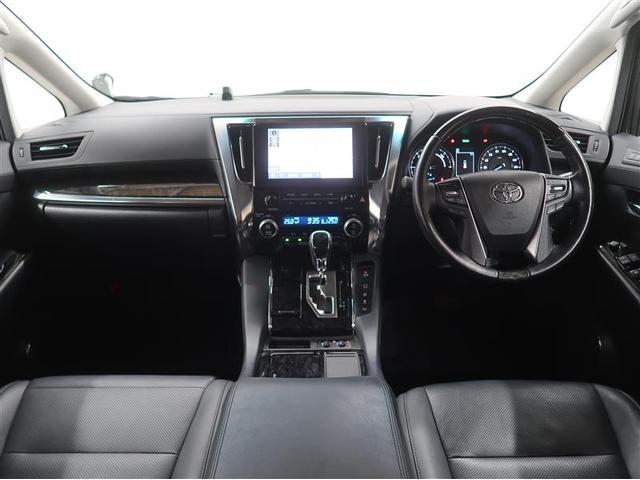 アルファードハイブリッド ＳＲ　Ｃパッケージ　衝突被害軽減システム　４ＷＤ　ナビ＆ＴＶ　フルエアロ　後席モニター　バックカメラ　ＥＴＣ　アルミホイール　両側電動スライド　乗車定員７人　ハイブリッド　オートクルーズコントロール　ＬＥＤヘッドランプ（5枚目）