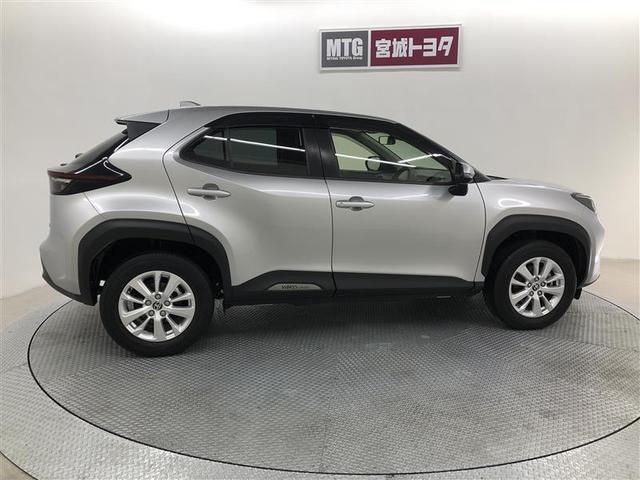 ヤリスクロス ハイブリッドＧ　衝突被害軽減システム　バックカメラ　ＥＴＣ　アルミホイール　ハイブリッド　オートクルーズコントロール　ＬＥＤヘッドランプ　ワンオーナー（6枚目）