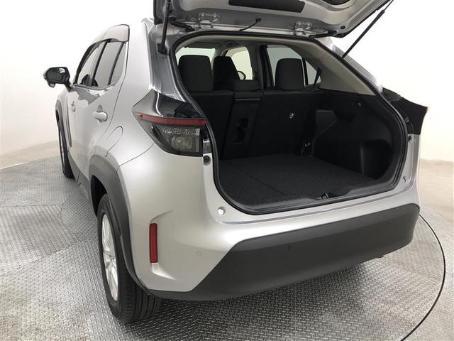 ヤリスクロス ハイブリッドＧ　衝突被害軽減システム　バックカメラ　ＥＴＣ　アルミホイール　ハイブリッド　オートクルーズコントロール　ＬＥＤヘッドランプ　ワンオーナー（10枚目）