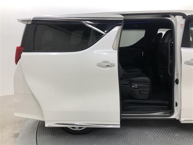 アルファード ２．５Ｓ　タイプゴールド　衝突被害軽減システム　ナビ＆ＴＶ　後席モニター　バックカメラ　ＥＴＣ　アルミホイール　両側電動スライド　乗車定員７人　オートクルーズコントロール　ＬＥＤヘッドランプ　１００Ｖ電源　ワンオーナー（8枚目）