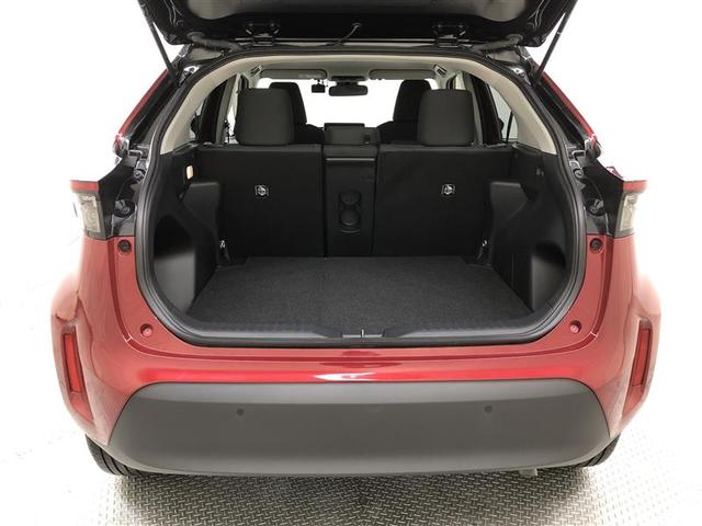 ヤリスクロス ハイブリッドＧ　衝突被害軽減システム　ナビ　バックカメラ　ＥＴＣ　アルミホイール　ハイブリッド　オートクルーズコントロール　ワンオーナー（10枚目）