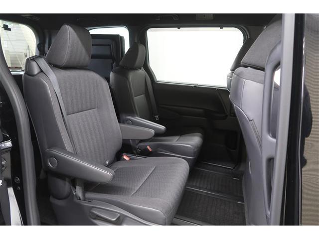 ヴォクシー ハイブリッドＳ－Ｇ　衝突被害軽減システム　バックカメラ　ＥＴＣ　アルミホイール　乗車定員７人　ハイブリッド　オートクルーズコントロール　ＬＥＤヘッドランプ　ワンオーナー（13枚目）