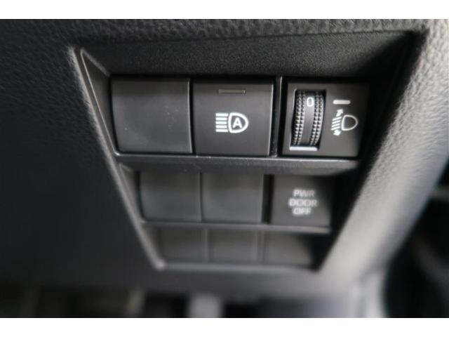 ヴォクシー ハイブリッドＳ－Ｇ　衝突被害軽減システム　バックカメラ　ＥＴＣ　アルミホイール　乗車定員７人　ハイブリッド　オートクルーズコントロール　ＬＥＤヘッドランプ　ワンオーナー（22枚目）