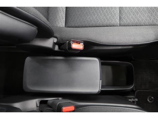 ヴォクシー ハイブリッドＳ－Ｇ　衝突被害軽減システム　バックカメラ　ＥＴＣ　アルミホイール　乗車定員７人　ハイブリッド　オートクルーズコントロール　ＬＥＤヘッドランプ　ワンオーナー（23枚目）