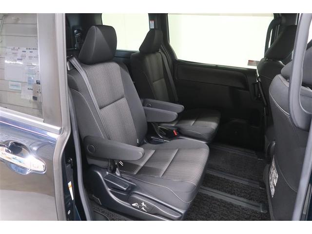 ヴォクシー ハイブリッドZS 煌 衝突被害軽減システム ナビ&TV 後席モニター バックカメラ ETC アルミホイール 両側電動スライド 乗車定員7人 ハイブリッド オートクルーズコントロール LEDヘッドランプ ワンオーナー(8枚目)