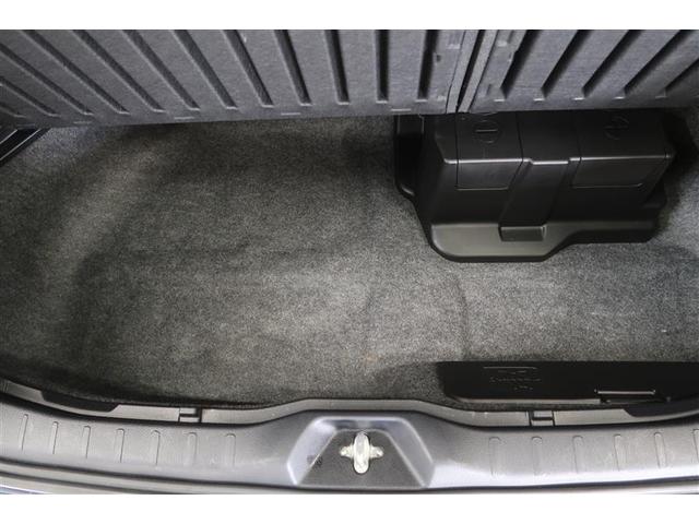 ヴォクシー ハイブリッドZS 煌 衝突被害軽減システム ナビ&TV 後席モニター バックカメラ ETC アルミホイール 両側電動スライド 乗車定員7人 ハイブリッド オートクルーズコントロール LEDヘッドランプ ワンオーナー(18枚目)