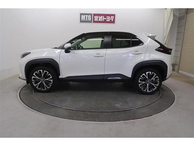 ヤリスクロス ハイブリッドＺ　衝突被害軽減システム　ナビ＆ＴＶ　バックカメラ　ＥＴＣ　アルミホイール　ハイブリッド　オートクルーズコントロール　ＬＥＤヘッドランプ　ワンオーナー　寒冷地（10枚目）