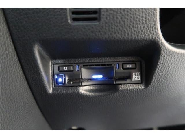 ヴォクシー ハイブリッドＳ－Ｚ　衝突被害軽減システム　ナビ＆ＴＶ　後席モニター　バックカメラ　ＥＴＣ　アルミホイール　両側電動スライド　乗車定員７人　ハイブリッド　オートクルーズコントロール　ＬＥＤヘッドランプ　１００Ｖ電源（25枚目）