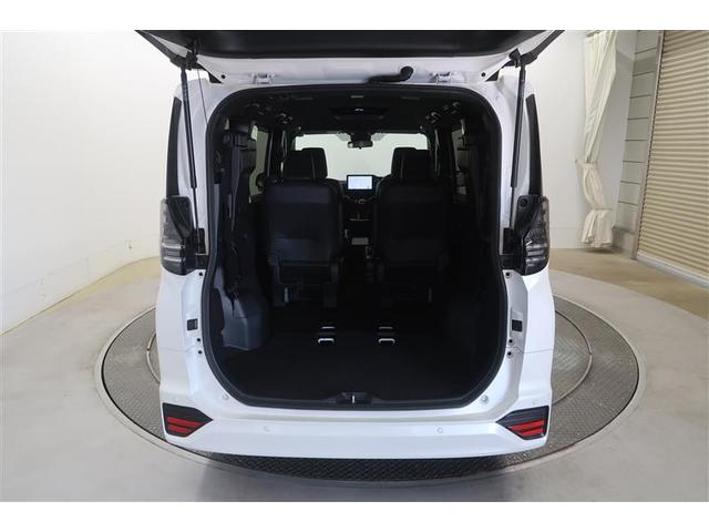 ヴォクシー ハイブリッドＳ－Ｚ　衝突被害軽減システム　ナビ＆ＴＶ　後席モニター　バックカメラ　ＥＴＣ　アルミホイール　両側電動スライド　乗車定員７人　ハイブリッド　オートクルーズコントロール　ＬＥＤヘッドランプ　１００Ｖ電源（29枚目）