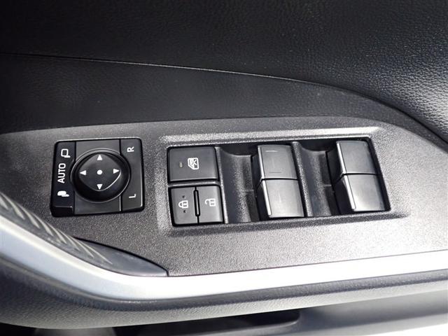 ＲＡＶ４ ハイブリッドアドベンチャー　４ＷＤ　フルセグ　メモリーナビ　ミュージックプレイヤー接続可　バックカメラ　衝突被害軽減システム　ＥＴＣ　ＬＥＤヘッドランプ　ワンオーナー　記録簿　アイドリングストップ（18枚目）