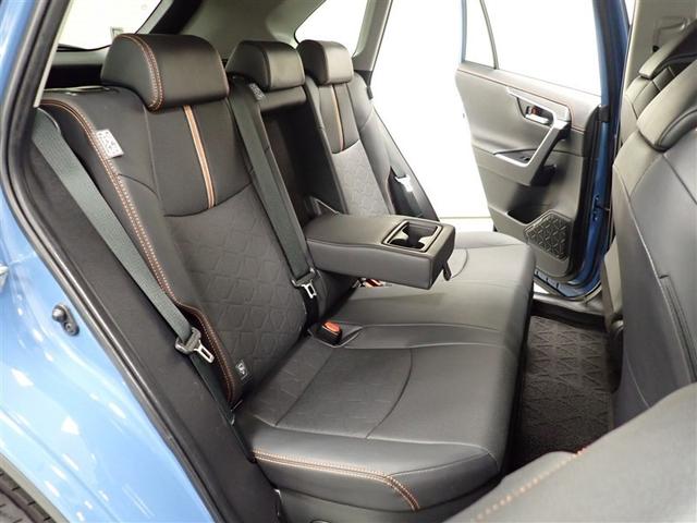 ＲＡＶ４ ハイブリッドアドベンチャー　４ＷＤ　フルセグ　メモリーナビ　ミュージックプレイヤー接続可　バックカメラ　衝突被害軽減システム　ＥＴＣ　ＬＥＤヘッドランプ　ワンオーナー　記録簿　アイドリングストップ（22枚目）