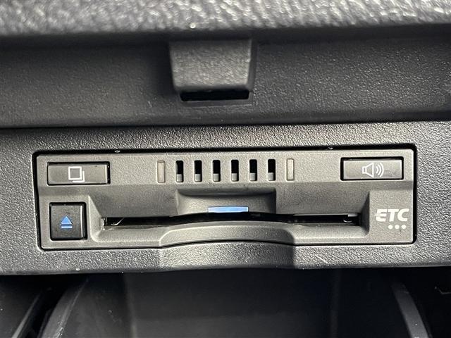 アルファードハイブリッド SR Cパッケージ 4WD フルセグ メモリーナビ DVD再生 ミュージックプレイヤー接続可 後席モニター バックカメラ 衝突被害軽減システム ETC 両側電動スライド LEDヘッドランプ 乗車定員7人 3列シート(24枚目)