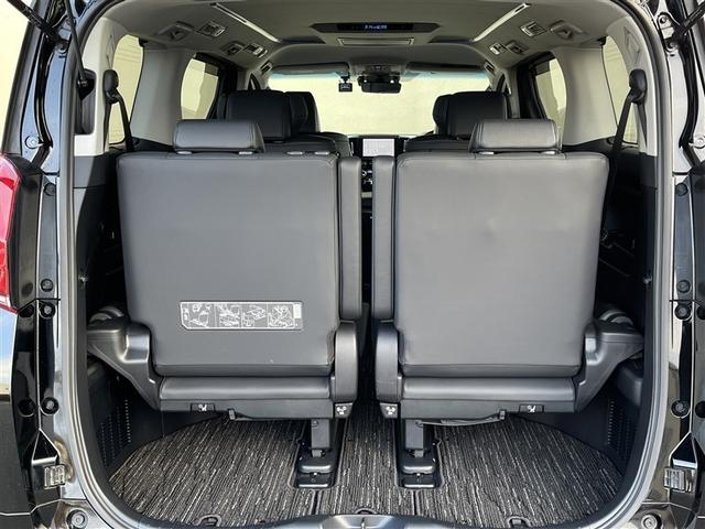 アルファードハイブリッド SR Cパッケージ 4WD フルセグ メモリーナビ DVD再生 ミュージックプレイヤー接続可 後席モニター バックカメラ 衝突被害軽減システム ETC 両側電動スライド LEDヘッドランプ 乗車定員7人 3列シート(31枚目)