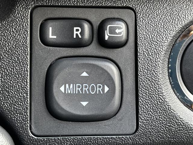 ハイエースバン スーパーGL ダークプライムII 4WD 衝突被害軽減システム 両側電動スライド LEDヘッドランプ ディーゼル(17枚目)