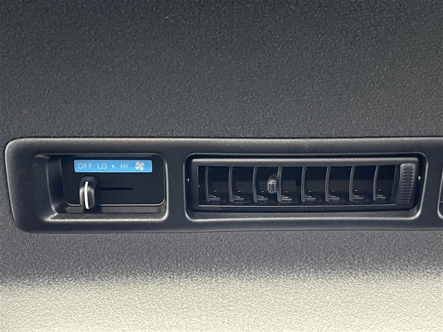 ハイエースバン スーパーGL ダークプライムII 4WD 衝突被害軽減システム 両側電動スライド LEDヘッドランプ ディーゼル(29枚目)