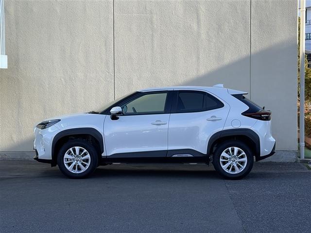 ヤリスクロス Ｇ　メモリーナビ　バックカメラ　衝突被害軽減システム　ＥＴＣ　ＬＥＤヘッドランプ（2枚目）