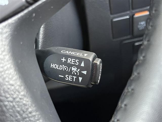 アルファード ２．５Ｓ　タイプゴールドＩＩ　フルセグ　メモリーナビ　ＤＶＤ再生　ミュージックプレイヤー接続可　後席モニター　バックカメラ　衝突被害軽減システム　ＥＴＣ　両側電動スライド　ＬＥＤヘッドランプ　乗車定員７人　３列シート（15枚目）