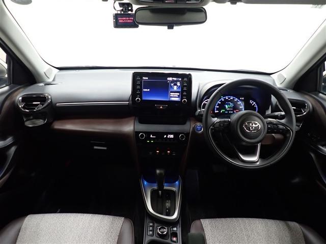 ヤリスクロス ハイブリッドＺ　４ＷＤ　フルセグ　メモリーナビ　ミュージックプレイヤー接続可　バックカメラ　衝突被害軽減システム　ＥＴＣ　ＬＥＤヘッドランプ（7枚目）