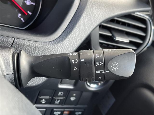 �R�����C�g�t�Ŗ�Ԃ͂������A�g���l�����s���������_���E�����Ń��N���N��G���W�����~�߂āA�h�A�J����Ǝ�����������̂ŁA���C�g�̏����Y��̖h�~�ɂ��Ȃ�܂��I