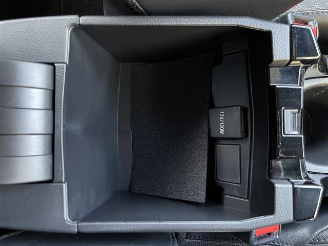 カローラクロス Ｚ　フルセグ　メモリーナビ　衝突被害軽減システム　ＥＴＣ　ＬＥＤヘッドランプ　ワンオーナー　記録簿（32枚目）