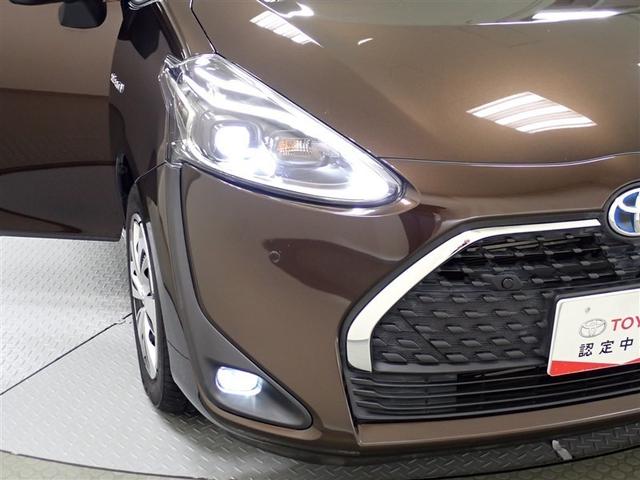 シエンタ ハイブリッドＧ　クエロ　フルセグ　メモリーナビ　バックカメラ　衝突被害軽減システム　ＥＴＣ　両側電動スライド　ＬＥＤヘッドランプ　乗車定員７人　３列シート　ワンオーナー　記録簿（5枚目）