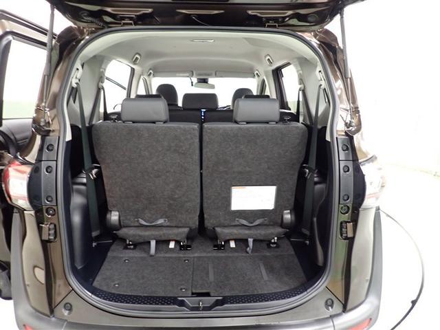 シエンタ ハイブリッドＧ　クエロ　フルセグ　メモリーナビ　バックカメラ　衝突被害軽減システム　ＥＴＣ　両側電動スライド　ＬＥＤヘッドランプ　乗車定員７人　３列シート　ワンオーナー　記録簿（23枚目）