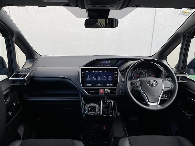 ノア Ｓｉ　ダブルバイビーＩＩＩ　フルセグ　メモリーナビ　バックカメラ　衝突被害軽減システム　ＥＴＣ　両側電動スライド　ＬＥＤヘッドランプ　乗車定員７人　３列シート　記録簿（7枚目）