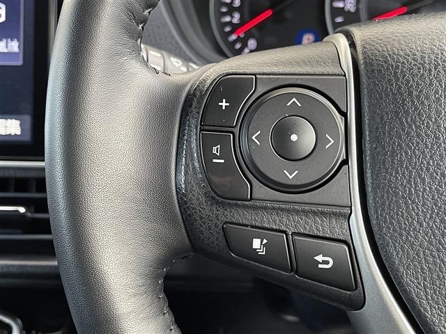 ノア Ｓｉ　ダブルバイビーＩＩＩ　フルセグ　メモリーナビ　バックカメラ　衝突被害軽減システム　ＥＴＣ　両側電動スライド　ＬＥＤヘッドランプ　乗車定員７人　３列シート　記録簿（10枚目）