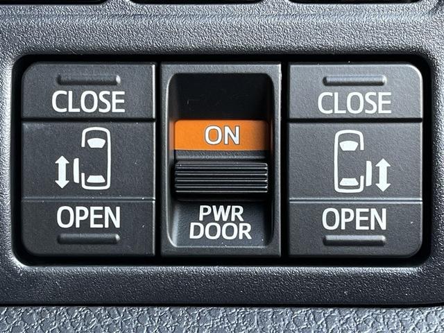 ノア Ｓｉ　ダブルバイビーＩＩＩ　フルセグ　メモリーナビ　バックカメラ　衝突被害軽減システム　ＥＴＣ　両側電動スライド　ＬＥＤヘッドランプ　乗車定員７人　３列シート　記録簿（16枚目）