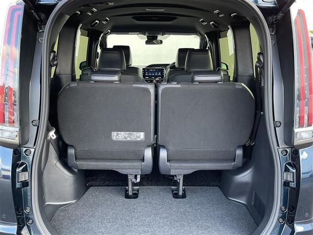 ノア Ｓｉ　ダブルバイビーＩＩＩ　フルセグ　メモリーナビ　バックカメラ　衝突被害軽減システム　ＥＴＣ　両側電動スライド　ＬＥＤヘッドランプ　乗車定員７人　３列シート　記録簿（24枚目）