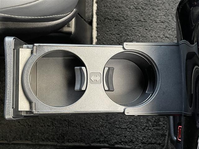 ノア Ｓｉ　ダブルバイビーＩＩＩ　フルセグ　メモリーナビ　バックカメラ　衝突被害軽減システム　ＥＴＣ　両側電動スライド　ＬＥＤヘッドランプ　乗車定員７人　３列シート　記録簿（31枚目）