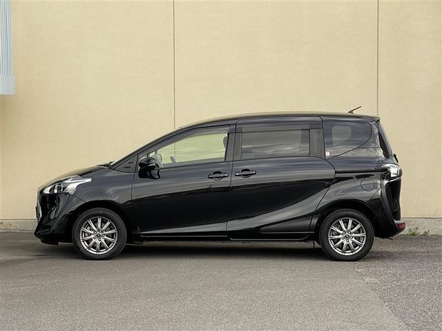 シエンタ G 4WD フルセグ メモリーナビ ミュージックプレイヤー接続可 バックカメラ 衝突被害軽減システム ETC 両側電動スライド LEDヘッドランプ 乗車定員6人 3列シート(2枚目)