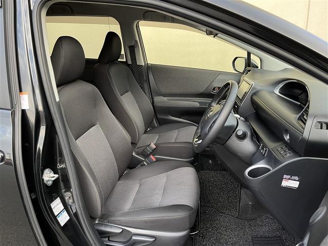 シエンタ G 4WD フルセグ メモリーナビ ミュージックプレイヤー接続可 バックカメラ 衝突被害軽減システム ETC 両側電動スライド LEDヘッドランプ 乗車定員6人 3列シート(23枚目)