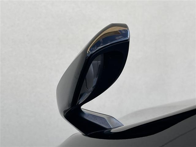 アルファード ２．５Ｓ　４ＷＤ　フルセグ　メモリーナビ　ミュージックプレイヤー接続可　バックカメラ　衝突被害軽減システム　ＥＴＣ　両側電動スライド　ＬＥＤヘッドランプ　乗車定員８人　３列シート　フルエアロ　記録簿（7枚目）