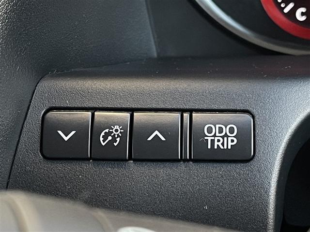 アルファード ２．５Ｓ　４ＷＤ　フルセグ　メモリーナビ　ミュージックプレイヤー接続可　バックカメラ　衝突被害軽減システム　ＥＴＣ　両側電動スライド　ＬＥＤヘッドランプ　乗車定員８人　３列シート　フルエアロ　記録簿（19枚目）